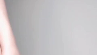 欧美日韩人妻激情-第一次与男友以外的男人在行使中车震!