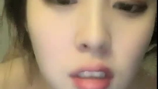 赛琳娜的黄金完整翻译版中文-直播 火辣身材的娜扎【沙滩上的贝壳酱】!